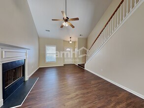 10 Swenson Ct in Taylors, SC - Building Photo - Building Photo