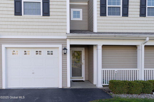 property at 116 Annabelle Pl