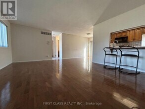85 William St in Mississauga, ON - Building Photo - Building Photo