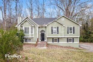 306 Ritchfield Dr in Powder Springs, GA - Building Photo