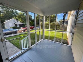 229 Lowry St in Atlanta, GA - Building Photo - Building Photo