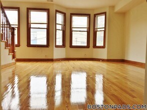 102 Allston St in Boston, MA - Building Photo - Building Photo