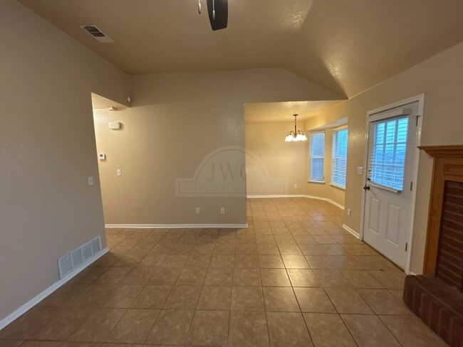 2505 Southwood Dr in Killeen, TX - Building Photo - Building Photo