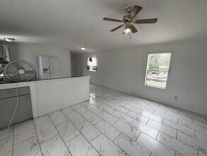 2 Alta Vista Way Rd in Los Lunas, NM - Building Photo - Building Photo