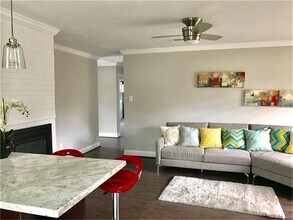 5519 Ariel St in Houston, TX - Building Photo - Building Photo