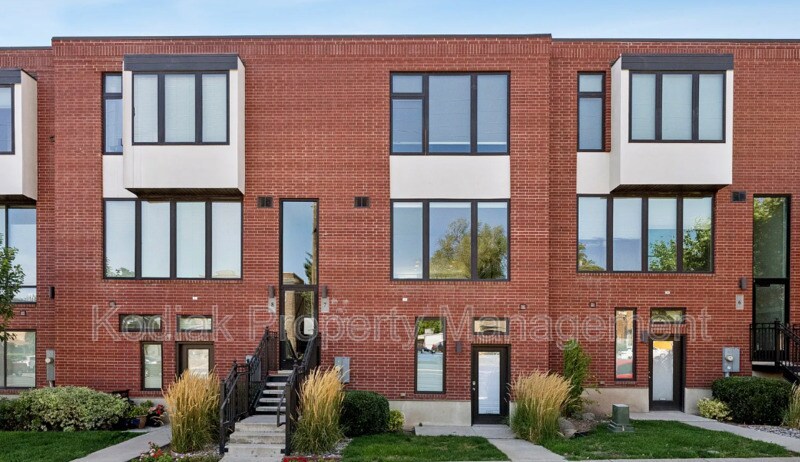 676 Markea Ave in Salt Lake City, UT - Building Photo