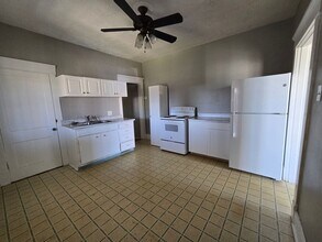 226 E 25th St in Owensboro, KY - Building Photo - Building Photo