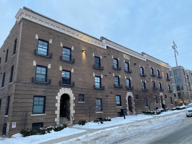 1113 S 10th St in Omaha, NE - Building Photo - Building Photo