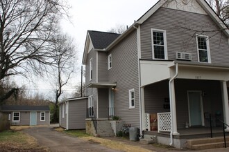 1117 Chickamauga Ave in Knoxville, TN - Building Photo - Building Photo