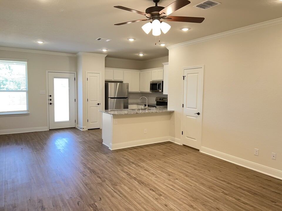 2314 Tulipwood Cv in San Antonio, TX - Building Photo