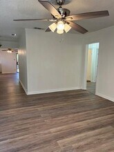 5011 W University Blvd in Dallas, TX - Building Photo - Building Photo