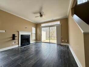 8803 Cinnabay Dr in Charlotte, NC - Building Photo - Building Photo