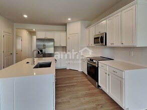 9175 Henley Ave in Reynoldsburg, OH - Building Photo - Building Photo
