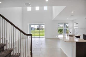 5719 Maidenstone Way in Palmetto, FL - Building Photo - Building Photo