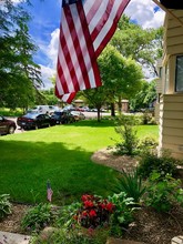 Lynn Plaza in St. Louis Park, MN - Foto de edificio - Building Photo