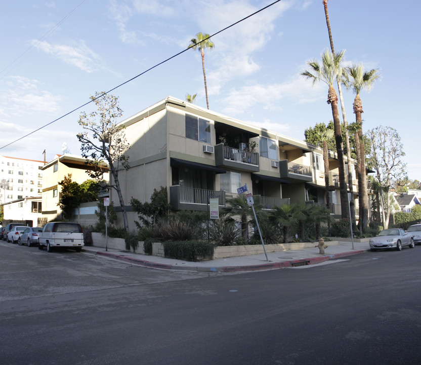 1922 Vista Del Mar St in Los Angeles, CA - Building Photo