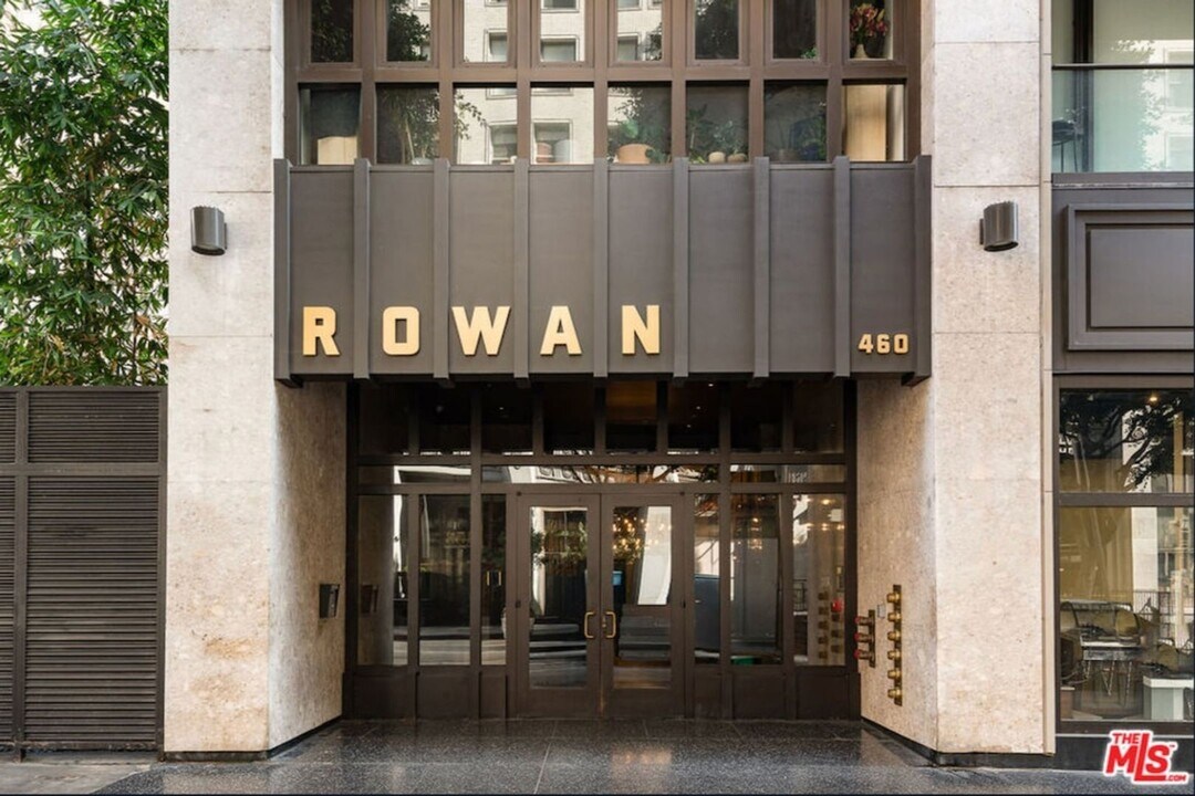 460 S Spring St in Los Angeles, CA - Foto de edificio