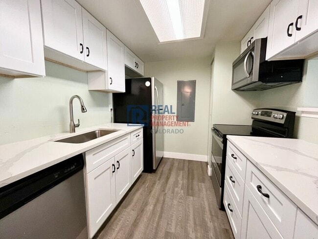 property at 920 S Walden Way