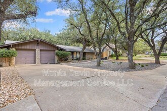 7103 Mesa Dr in Austin, TX - Building Photo - Building Photo