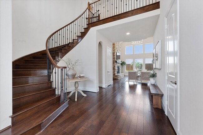 property at 5823 Stratton Wds Dr