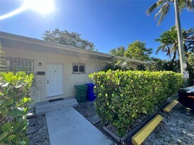 5600 NE 1st Ave in Miami, FL - Building Photo
