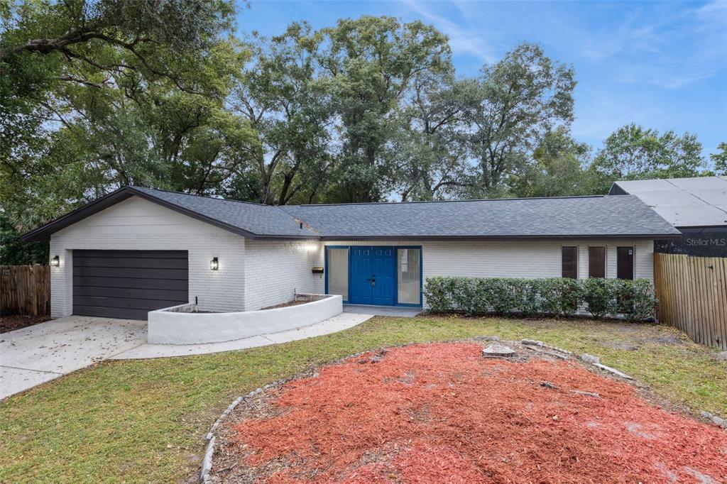 704 Milan Ct in Altamonte Springs, FL - Building Photo