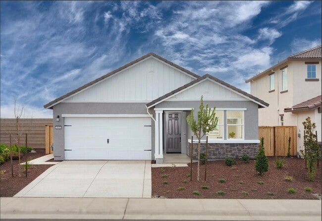property at 4618 Duckhawk Cir