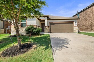 1421 Itzel Bnd in Leander, TX - Building Photo - Building Photo