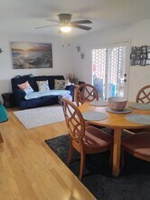 2009 S 11th St in Rogers, AR - Foto de edificio - Building Photo