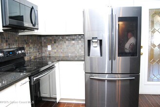 867 Huntington St NE in Palm Bay, FL - Building Photo - Building Photo