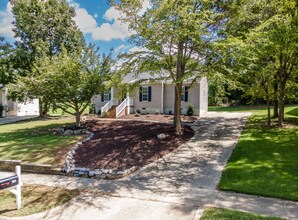 909 Danley Ln in Knightdale, NC - Building Photo - Building Photo