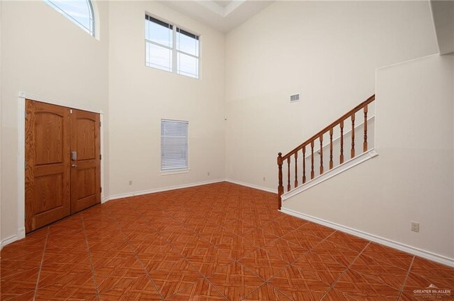 14 Harvard Ave in McAllen, TX - Building Photo - Building Photo