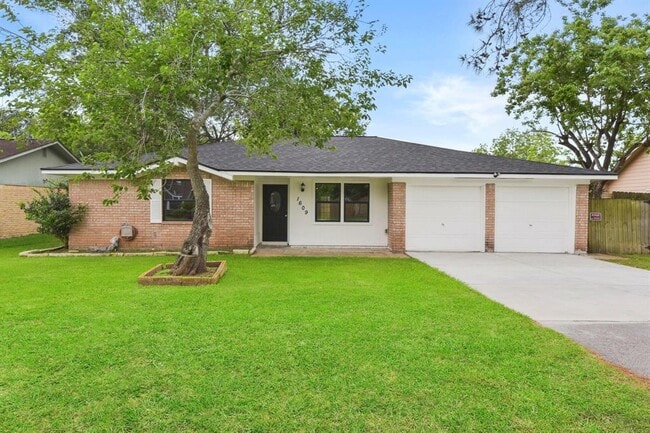 property at 1609 3rd St