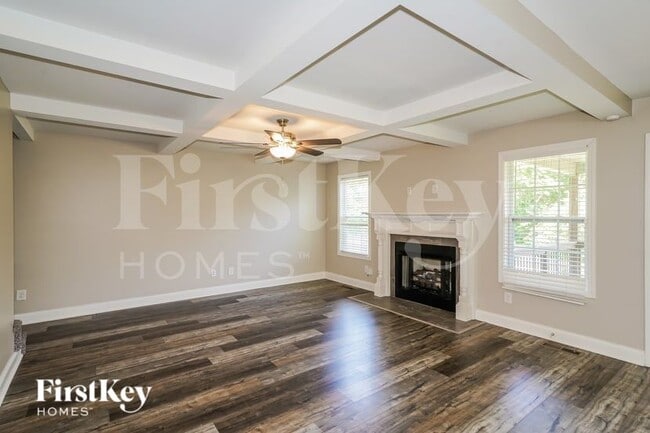 1312 Abby Lou Dr in Clarksville, TN - Foto de edificio - Building Photo