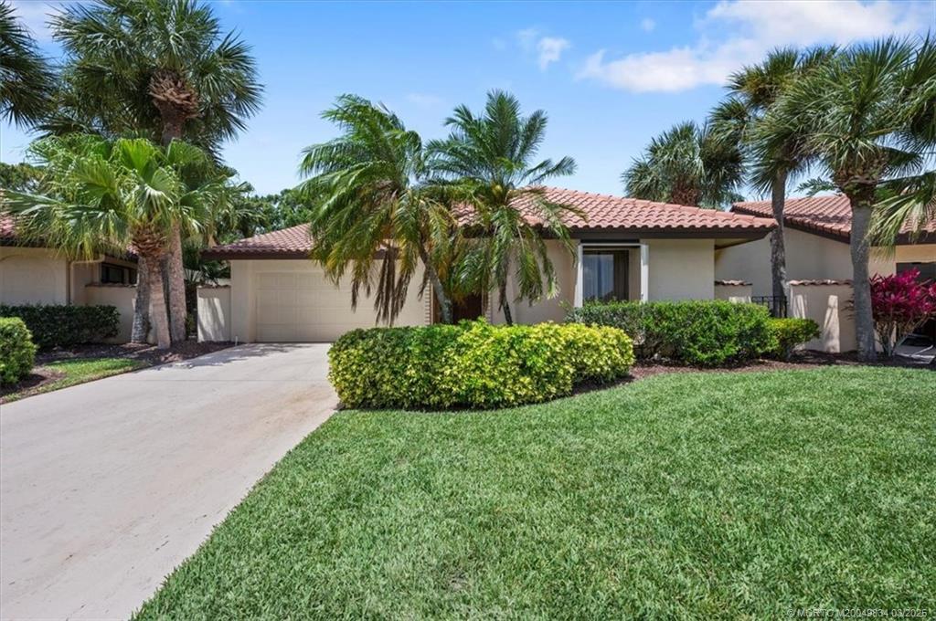 2510 SW Bobalink Ct in Palm City, FL - Building Photo