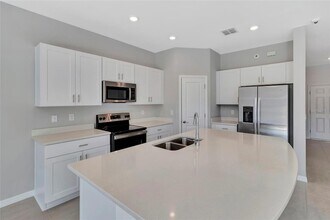 2596 Penguin Blvd in Davenport, FL - Building Photo - Building Photo