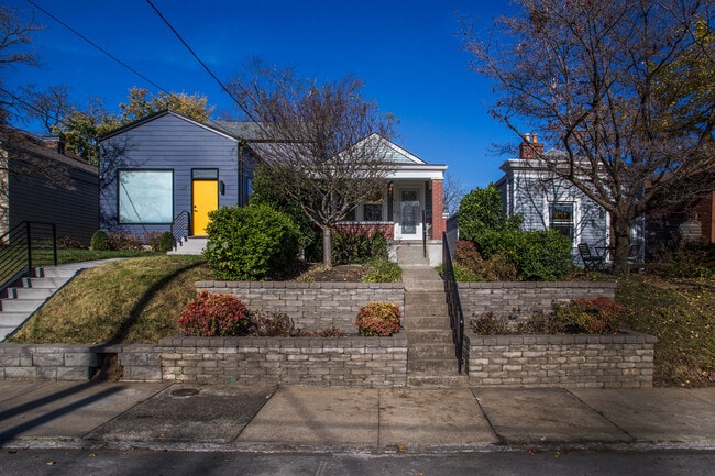 property at 1319 Hull St