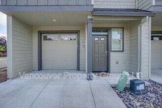 5809 NE 71st Ave in Vancouver, WA - Building Photo - Building Photo