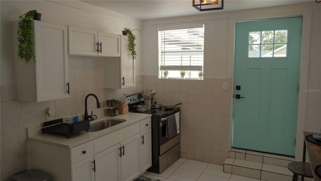 3603 N Avenida Republica de Cuba in Tampa, FL - Building Photo - Building Photo