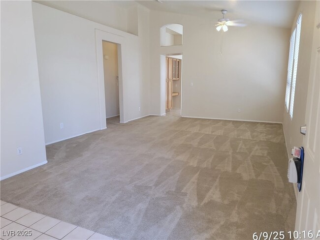 property at 122 McLaren St