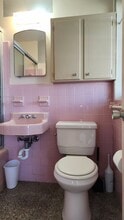 2707 NE 32nd St, Unit Studio in Fort Lauderdale, FL - Building Photo - Building Photo