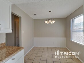 4212 Ticino Valley Dr in Arlington, TX - Building Photo - Building Photo