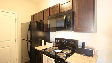 Brook Lane Apartments in Columbus, OH - Foto de edificio - Interior Photo