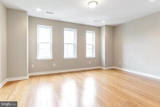 616 S 4th St in Philadelphia, PA - Building Photo - Building Photo