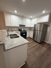 612 S Powell Ave in Dunn, NC - Building Photo - Building Photo