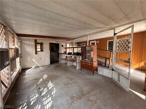 8086 Marx Dr in North Fort Myers, FL - Building Photo - Building Photo