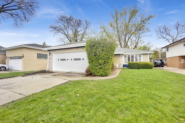 property at 1006 Devon Ave