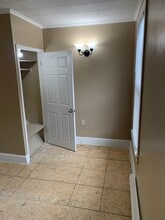 1216 W Norwegian St, Unit Apt #2 in Pottsville, PA - Building Photo - Building Photo