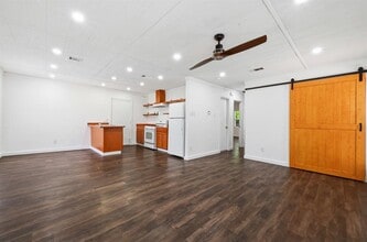 5104 Spruce Cove in Austin, TX - Building Photo - Building Photo