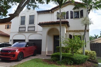15413 SW 176th Terr in Miami, FL - Building Photo - Building Photo